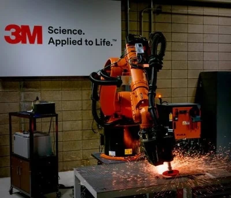 Preview: 3M™ Cubitron™ II 982CX Pro 83315, Ø 180 mm x ø 22,23 mm, 36+, 8,600 U./Min., Ungeschlitzt, Fiberschleifscheibe mit Präzisions-Keramikkorn