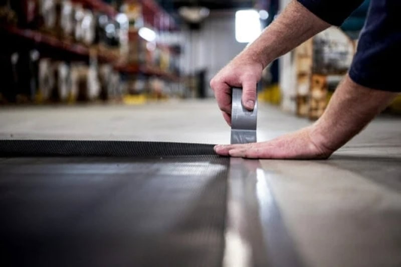 Preview: 3M™ Scotch® DT11, 48 mm x 55 m, 0,27 mm, Schwarz, Schwerlast Gewebeklebeband