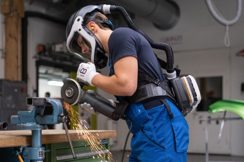 Preview: Dräger® X-plore® 8500 Starterpaket mit Helm VN00872, TH3, Partikel- Gase- & Dämpfeschutz, Schwer-Industrie, Teile: [R59545, 3729120, R59600, 6739730, 6739535, R59563, R59564, R63425]