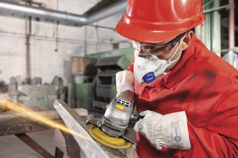 Preview: Dräger® X-plore® 1730V FFP3 NR D Atemschutzmaske / Partikelmaske 3951088, Universalgröße, Ausatemventil, Hygienisch einzelverpackt, Wirksamer Schutz gegen Feinstäube und Partikel bei hohem Tragekomfort