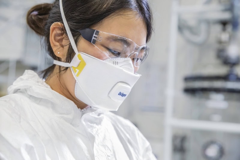 Preview: Dräger® X-plore® Atemschutzmaske / Partikelmaske 1910V FFP1 NR D 3951915, Größe M/L, Ideal für Brillenträger, Hygienisch einzelverpackt, Wirksamer Schutz gegen Stäube und Partikel bei hohem Tragekomfort
