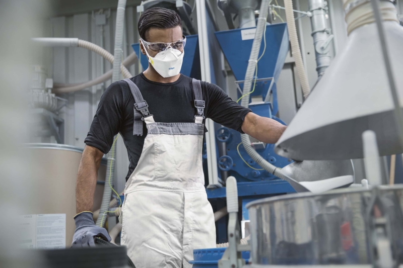 Preview: Dräger® X-plore® 1910 FFP1 NR D Atemschutzmaske / Partikelmaske 3951911, Größe S, Ideal für Brillenträger, Hygienisch einzelverpackt, Wirksamer Schutz gegen Stäube und Partikel bei hohem Tragekomfort