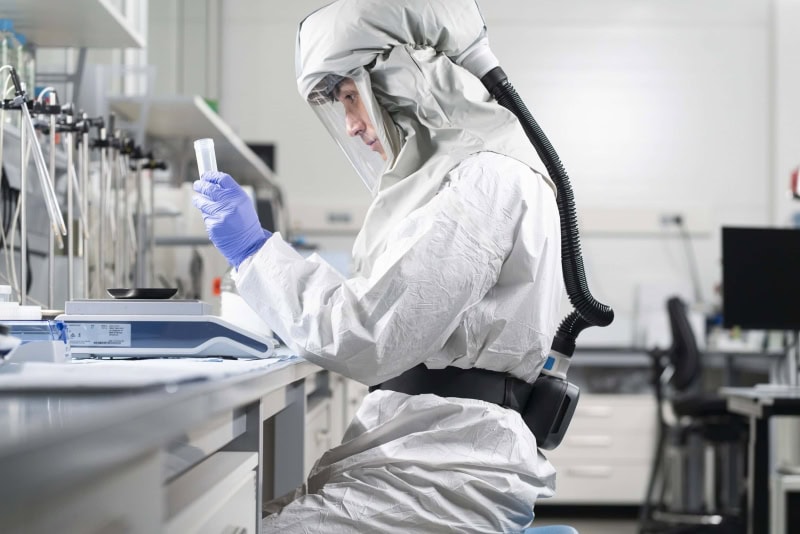Preview: Dräger® X-plore® 8300 Gebläseeinheit Starter Set Standard 3734400, Universal Edition, Standardgürtel, TH3/TM3, 8 - 11 Stunden Laufzeit, Partikelschutz, Für höchste Anforderungen in Industrie und Gesundheitswesen