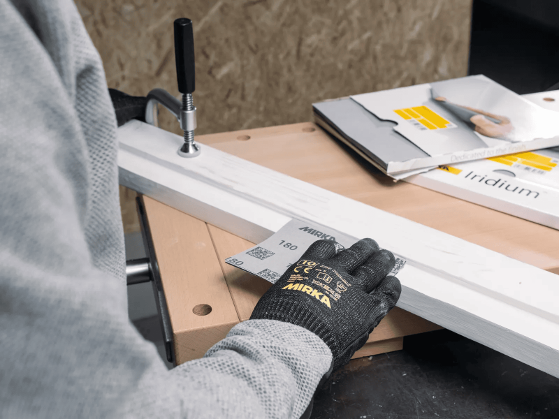 Preview: Mirka® Iridium® HS Schleifrolle 245BY00140, 115 mm x 25 m, P40, Ohne Haftung, Mit Keramik- und Aluminiumkorn