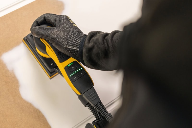 Preview: Mirka® DEOS II 353 Elektro Schwingschleifer MID3534044CA, 81 x 133 mm, 3 mm Schleifhub, Zentralabsaugung, 240V, 0,4 PS / 300 Watt, Externe Absaugung
