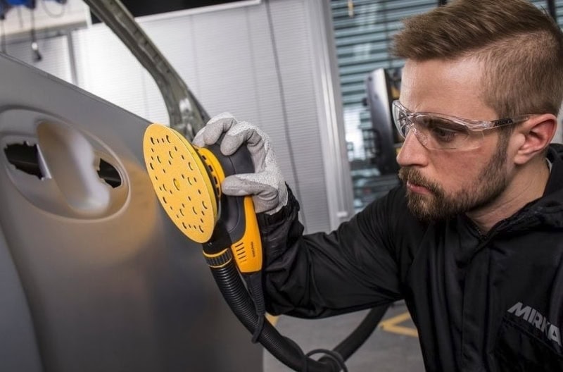 Preview: Mirka® Gold 2333405040, Ø 150 mm, P40, Ungelocht, Klebefilmhaftend, Schleifscheiben mit Aluminiumkorn