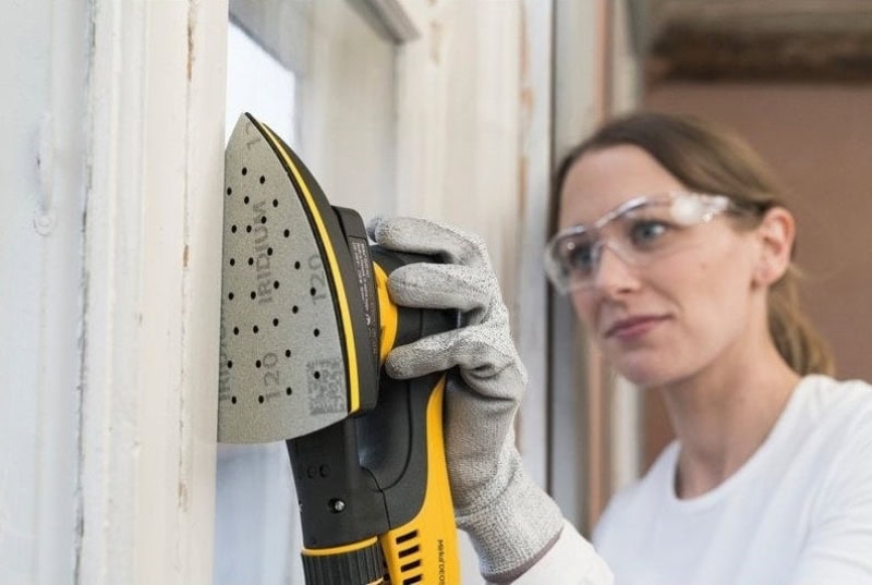 Preview: Mirka® Iridium® 246BQ05012, Ø 90 mm x 93 mm x 93 mm, P120, Multilochung, Kletthaftend, Delta Schleifscheibe mit Keramik- und Aluminiumkorn