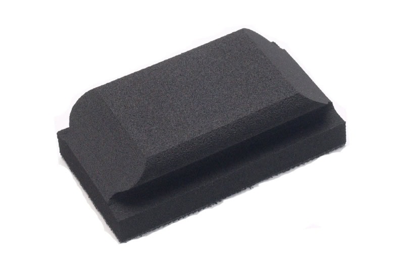 Preview: Mirka® 8390800111, 70 mm x 125 mm, Weich, Ungelocht, Schwarz, Kletthaftend, Handblock ohne Absaugung mit Griffmulde für bessere Kontrolle und mehr Komfort beim Schleifen