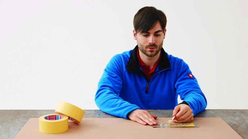 Preview: tesakrepp® 4434 Elefantenhaut, 19 mm x 10 m, 0,67 mm, Gelb, Für Schleif- und Sandstrahlarbeiten