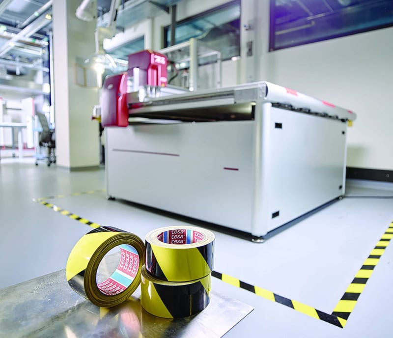 Preview: tesa® 60960, 50 mm x 20 m, 0,175 mm, Gelb, Premium Anti-Kratzer Bodenmarkierungsband & Warnklebeband