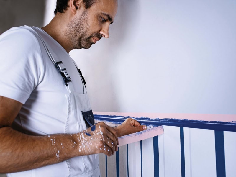 Preview: tesa® Präzisionskrepp Sensitiv 4333, 19 mm x 50 m, 0,08 mm, Rosa, Untergrundschonend, Wiederlösebares Universal Malerband