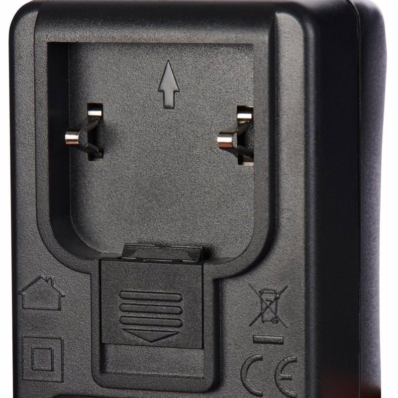 Preview: 3M™ PELTOR™ Netzteil für PELTOR™ Ladekabel FR08, USB-A Ladeanschluss, Multiport für EU/UK Stecker, 230V DC auf USB-A 5V