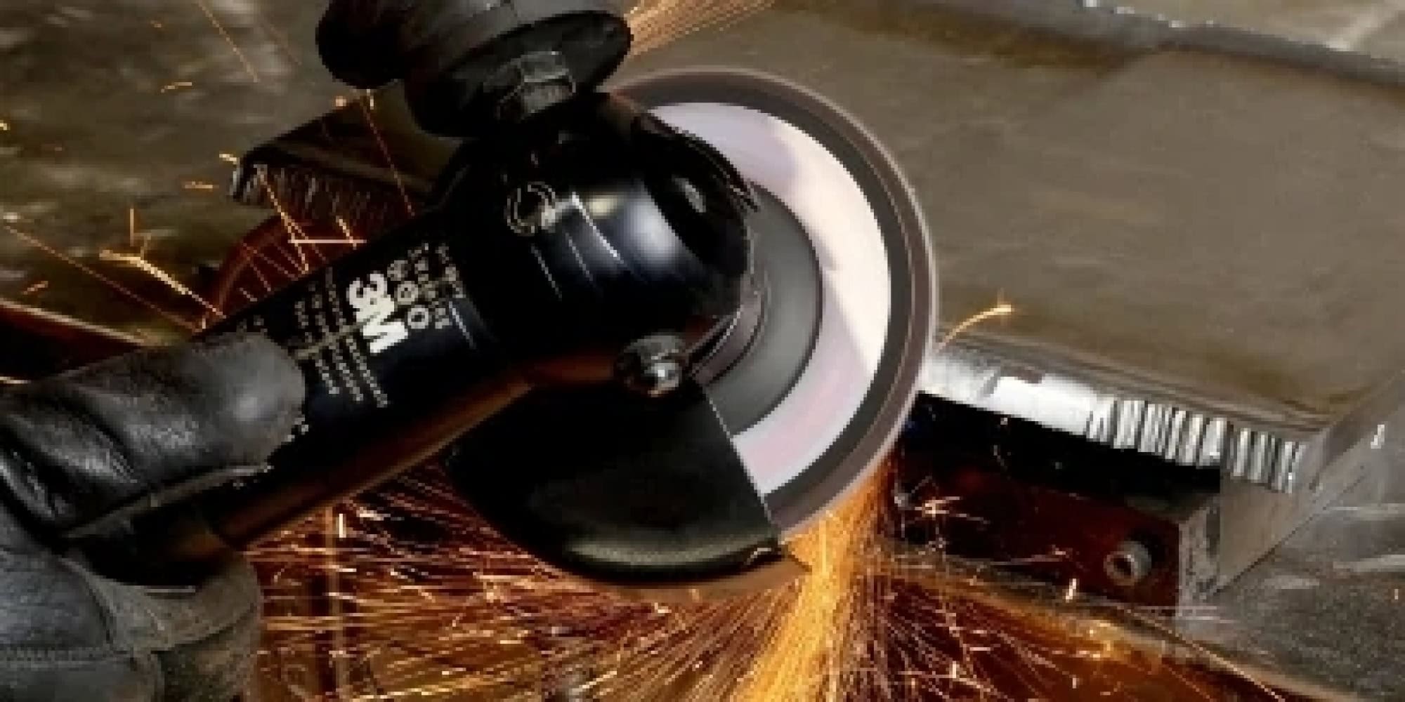 3M™ 769F 51998, Ø 125 mm x ø 22,23 mm, 40+, 12.250 U./Min., Typ 27 Flach, Fächerschleifscheibe mit Präzisions-Zirkonkorund, Für Abtragsarbeiten