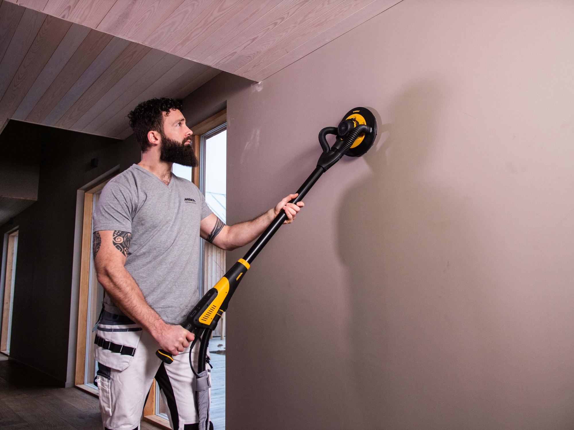 Mirka® LEROS 950CV + DEXOS Wand & Deckenschliff Starter Kit KIT2553CDMDE, Schleifer: Ø 225 mm, 5 mm Schleifhub, Zentralabsaugung, Für absolute Perfektion mit geringsten Aufwand