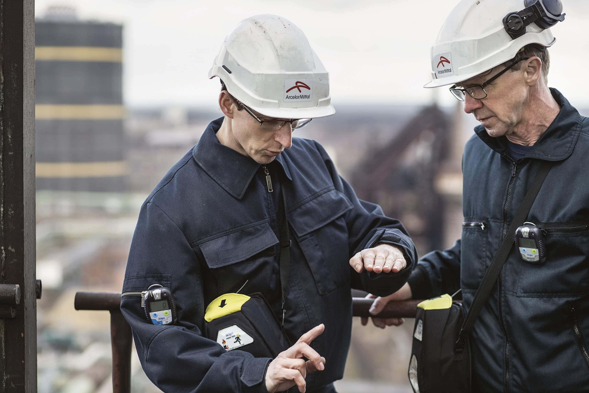 Preview: Dräger® Pac® 8500 2-in Eingasmessgerät 3702251, Dual Sensor: H2S / O2, IP 68 Staub & Wasserdicht, Mobiles Gaswarngerät für Schwefelwasserstoff (H2S) und Sauerstoff (O2)