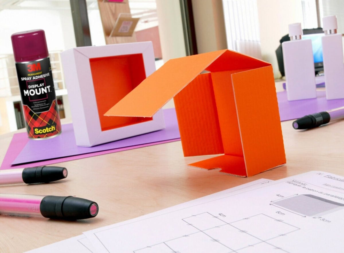 3M™ Display Mount™ 050792, 400 ml, Beige, Sprühkleber für Holz und Metalle