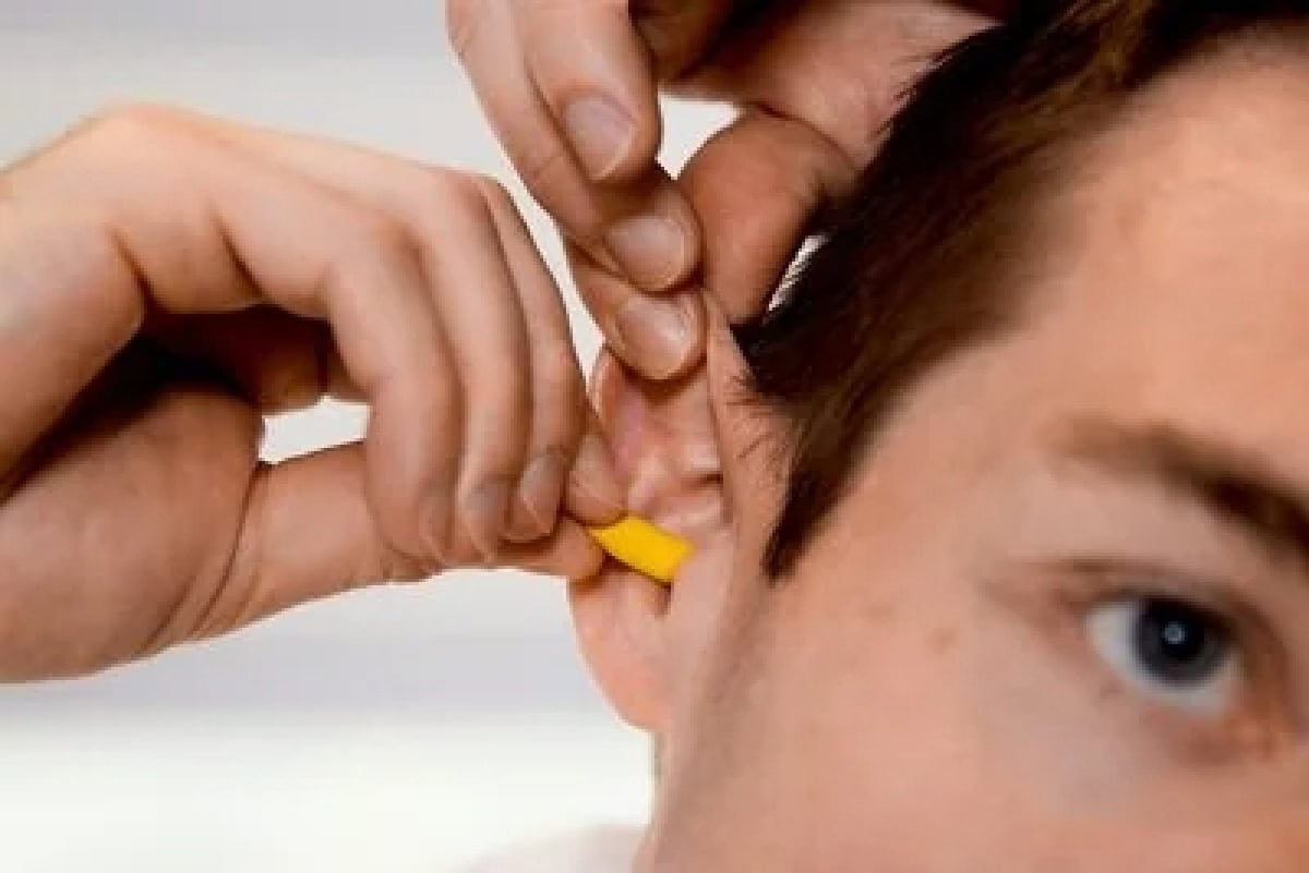3M™ EAR™ Classic™ CC01000, SNR = 31 dB, Gelb, Gehörschutzstöpsel mit Kordel