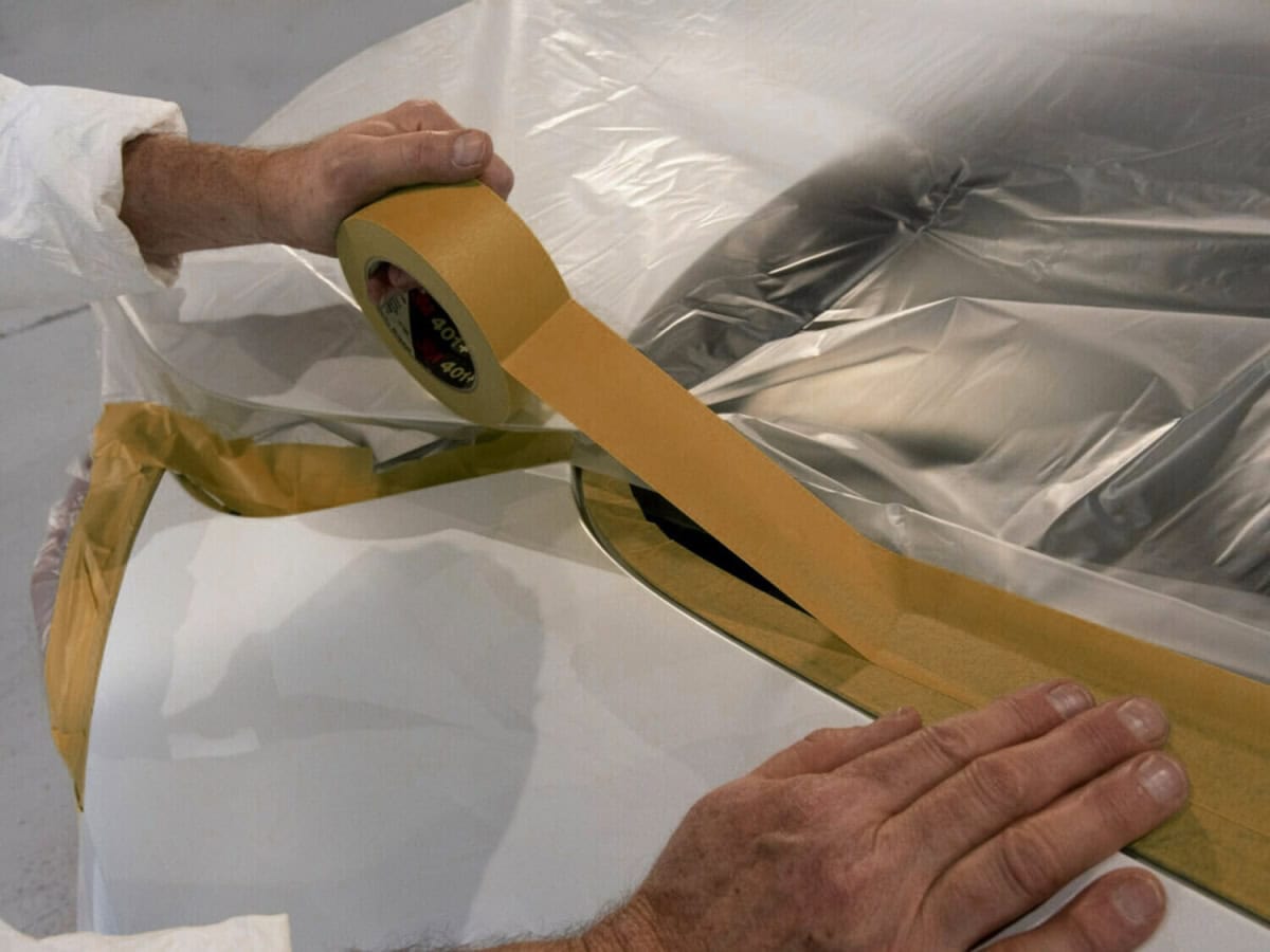 3M™ Kreppklebeband 401E, 24 mm x 50 m, 0,160 mm, Braun, Für Pulverlackierungen bis 140° C