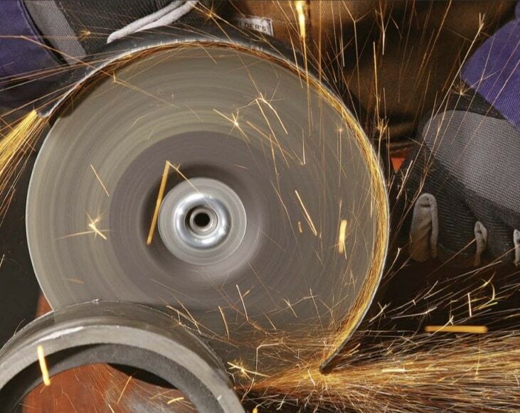 3M™ 787C 779922, Ø 180 mm x ø 22,23 mm, 120+, 8.500 U./Min., Fiberscheibe mit Präzisions-Keramikkorn
