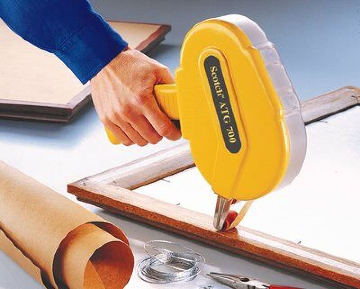 3M™ ATG 700, Gelb, Breite 12 - 19 mm, Handabroller für ATG Klebstoffilme