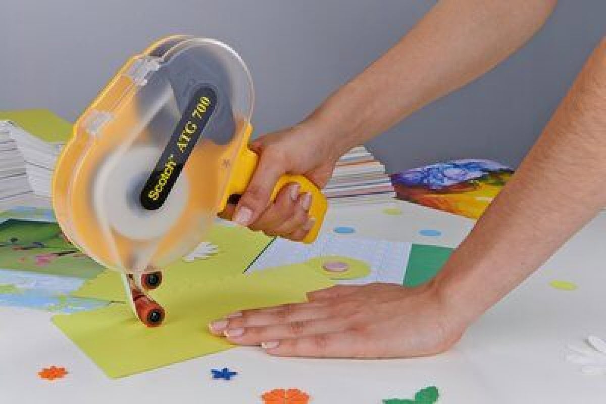 3M™ ATG 700, Gelb, Breite 12 - 19 mm, Handabroller für ATG Klebstoffilme