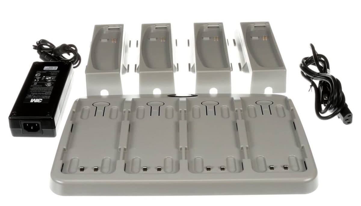 3M™ Versaflo™ TR-344, Batterieladegerät mit vier Stationen für TR-300+