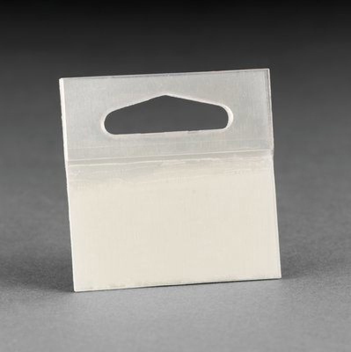 3M™ ScotchPad™ 1075, 50,8 x 50,8 mm, Transparent, Deltalochung, Hang Tabs selbstklebende Aufhänger, 50 Stück pro Packung