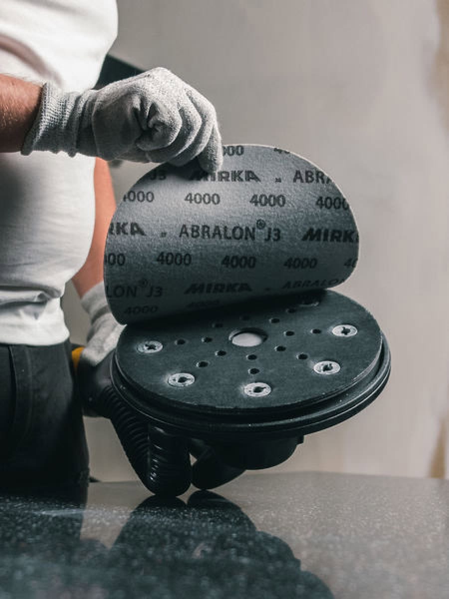 Mirka® Abralon J3 8M055345, Ø 225 mm, P360, S, Ungelocht, Kletthaftend, Schleifscheibe mit Siliziumkarbidkorn, Für Finish- und Polierarbeiten an Werkstücken