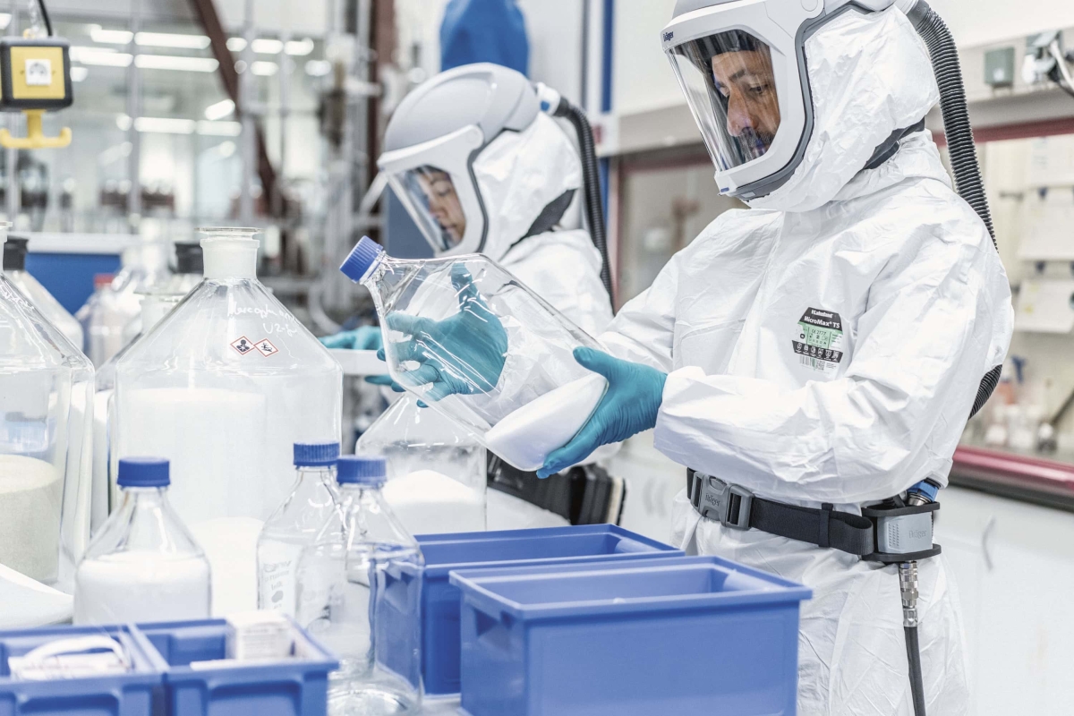 Dräger® X-plore® 9300 Druckluft Einheit 3363587, Ohne Hüftgurt, 4A/3B, Passend für Robuste Kopfteile, Hauben & Schweißermasken Gen. 2, Partikel- Gase- & Dämpfeschutz, Für Anwendungen in Industrie und Gesundheitswesen