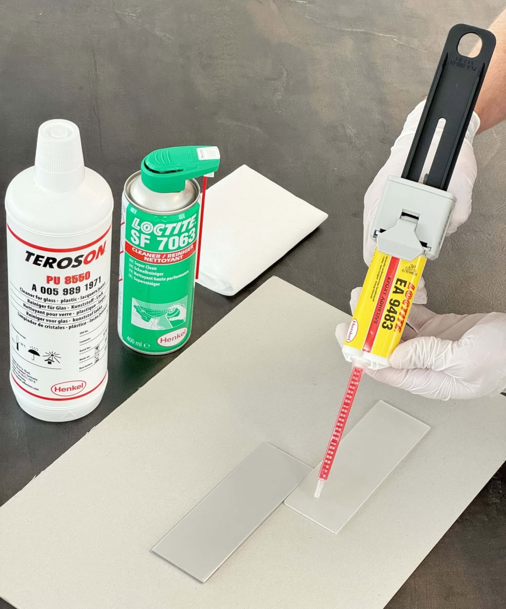 Henkel™ Loctite® Epoxid Strukturklebstoff EA 9483, 50 ml, Transparent, 2:1, Fließend, 2K, 2056392, Für Anwendungen die Transparenz und hohe Festigkeit erfordern