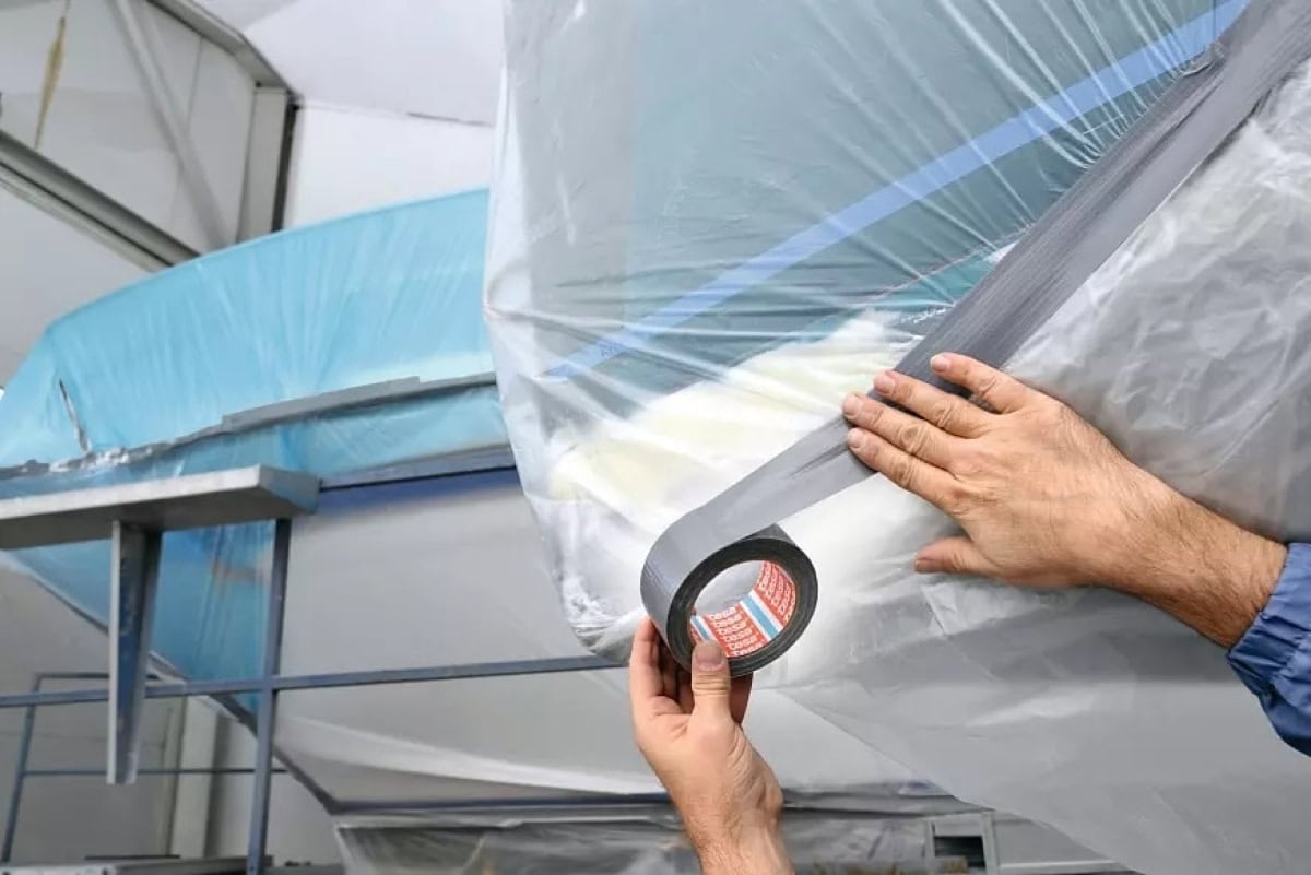 tesa® 4610, 50 mm x 50 m, Schwarz, Basic duct tape