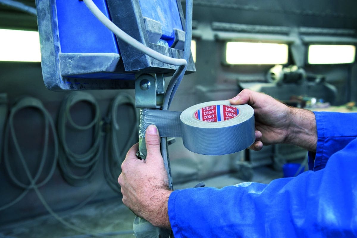tesa® PRO Gewebeband / Duct Tape 74613, 50 mm x 50 m, 0,175 mm, Grau, Lösemittelfrei, Für universelle Anwendungen